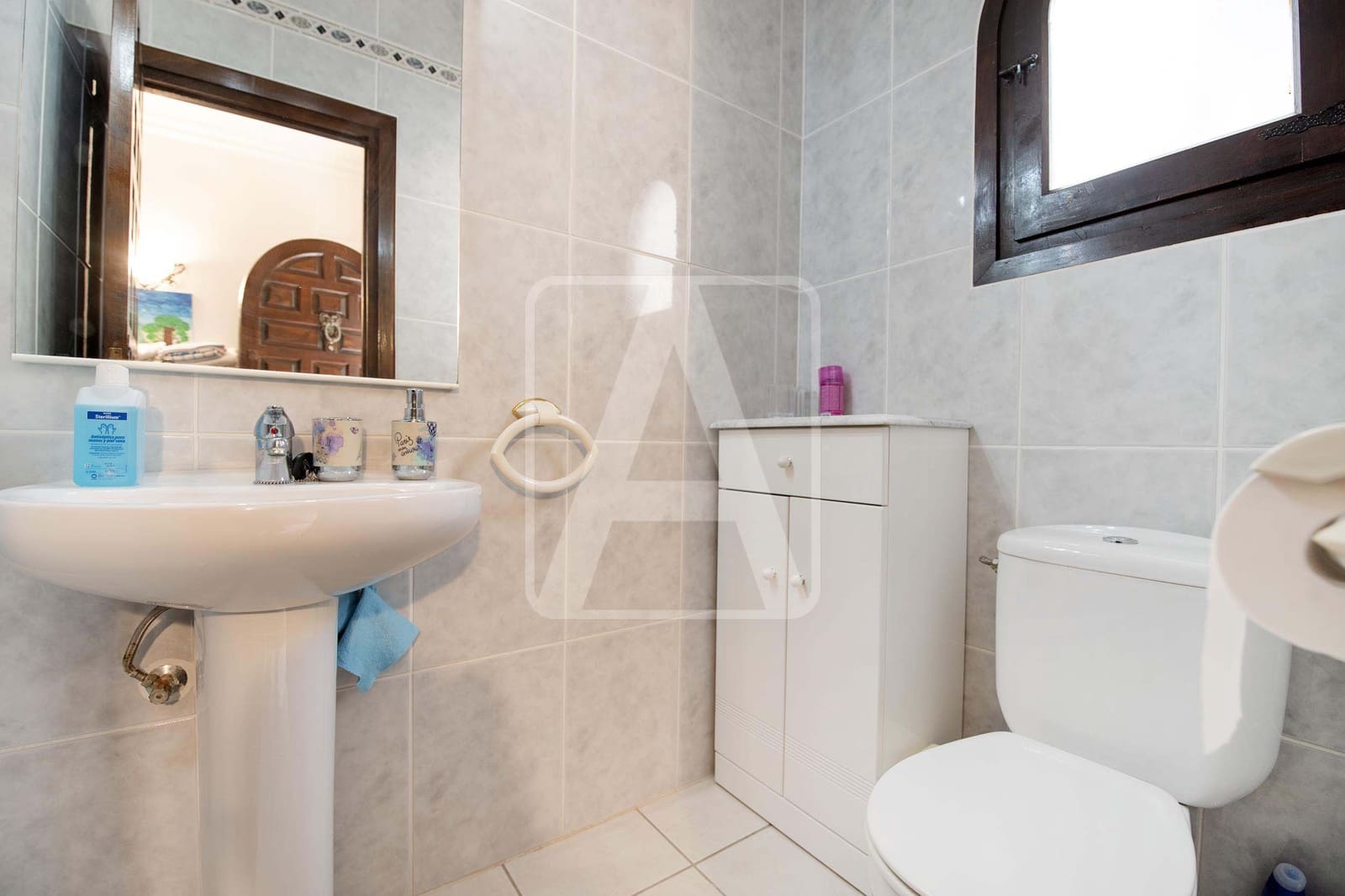 5 bedroom Villa for sale in Moraira with pool garage - € 650,000 (Ref: 8560937)