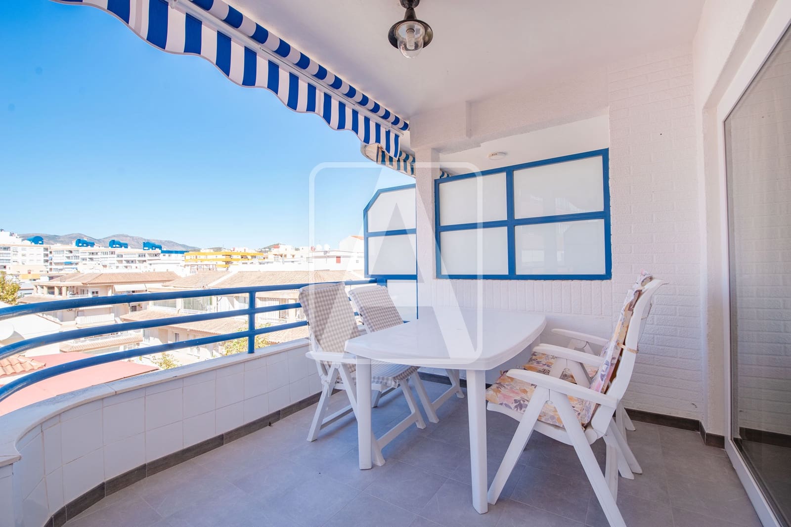 2 makuuhuone Huoneisto myytävänä paikassa Calpe / Calp - 299 000 € (Ref: 8573291)