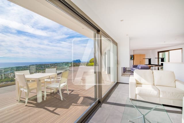 4 Zimmer Villa zu verkaufen in Moraira, Teulada-Moraira mit Garage - 1.990.000 € (Ref: 8579125)