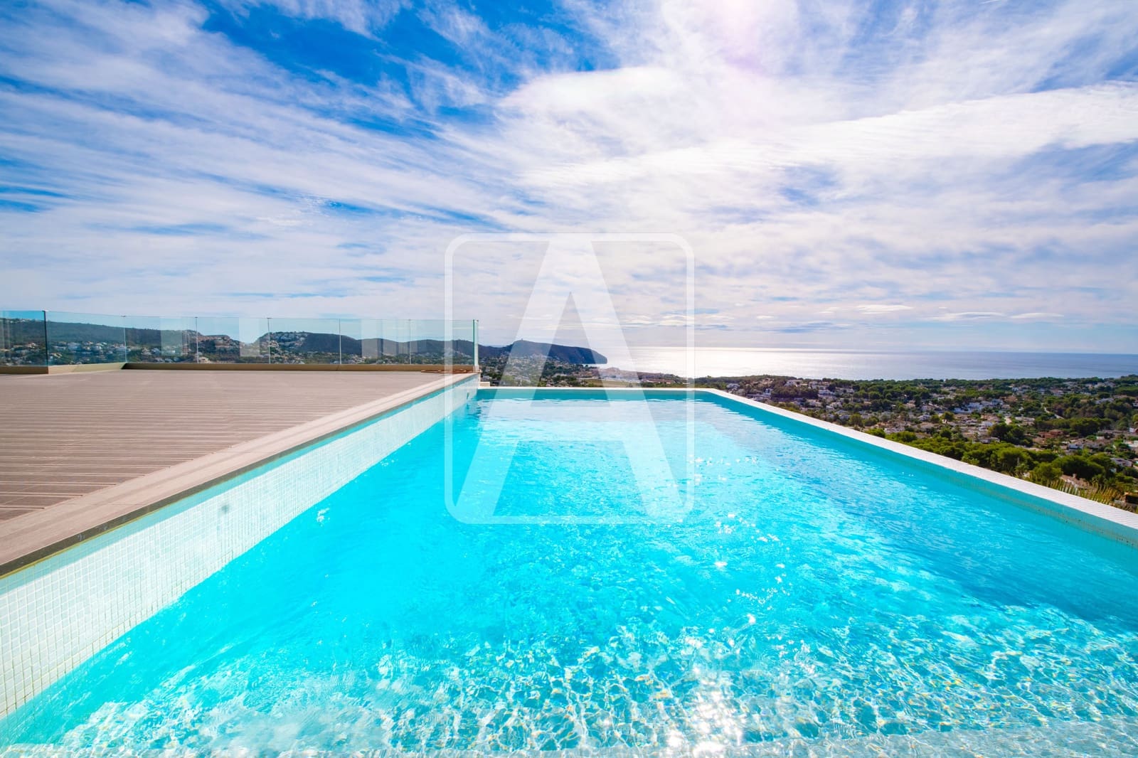 4 Zimmer Villa zu verkaufen in Moraira mit Garage - 1.990.000 € (Ref: 8579125)