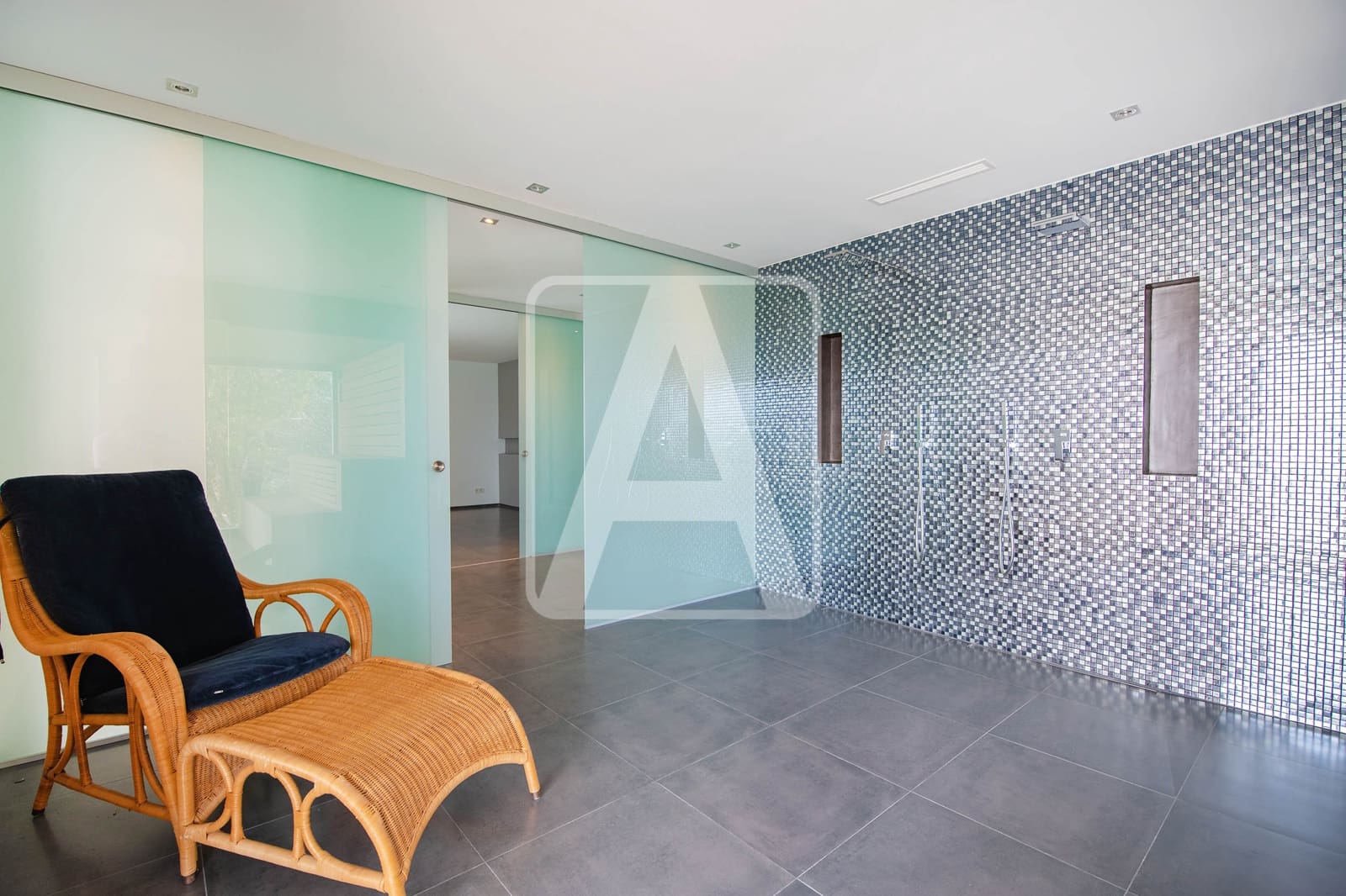 4 Zimmer Villa zu verkaufen in Moraira mit Garage - 1.990.000 € (Ref: 8579125)