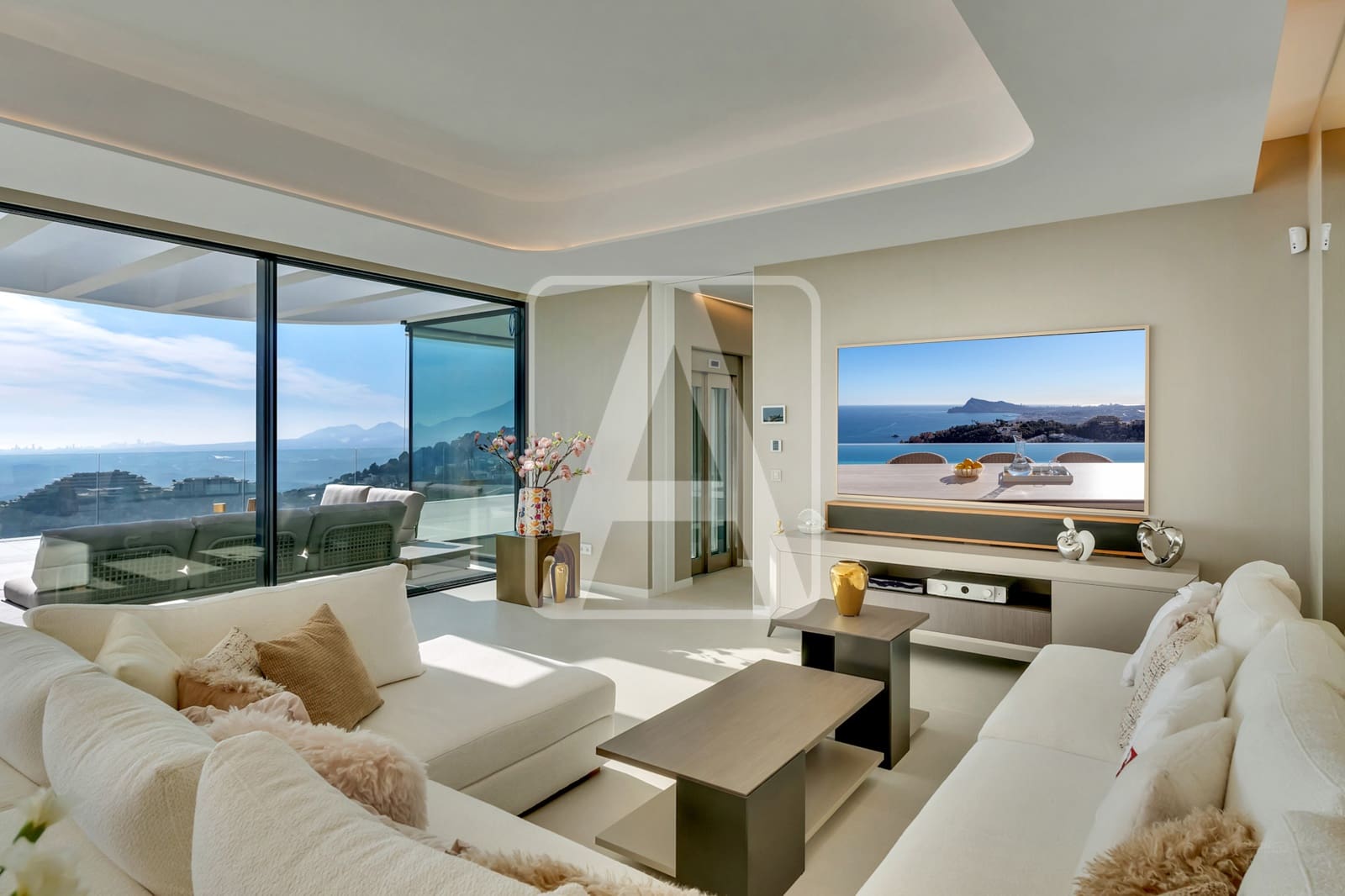 5 bedroom Villa for sale in Altea with pool garage - € 6,490,000 (Ref: 8594492)