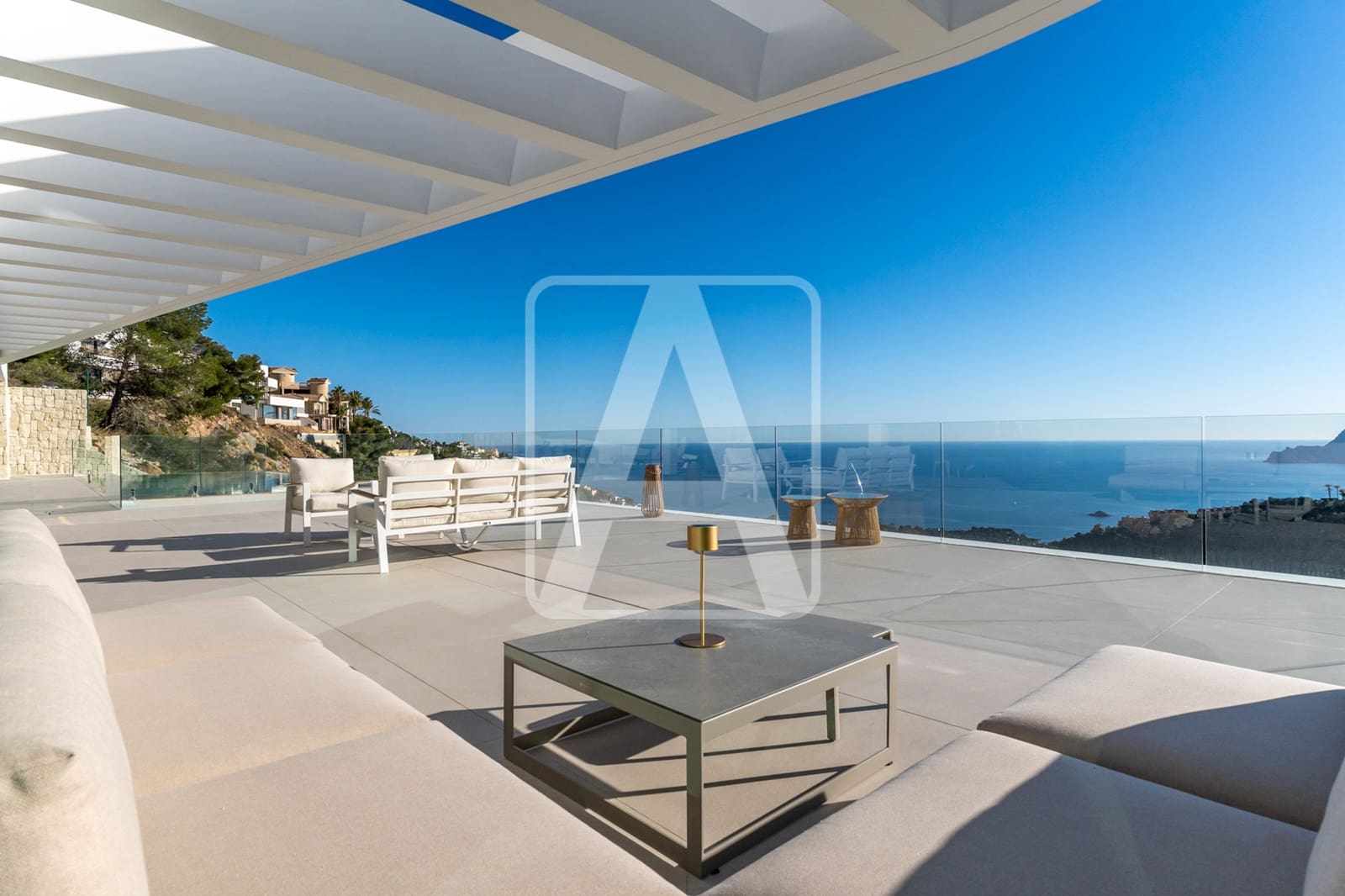 5 bedroom Villa for sale in Altea with pool garage - € 6,490,000 (Ref: 8594492)