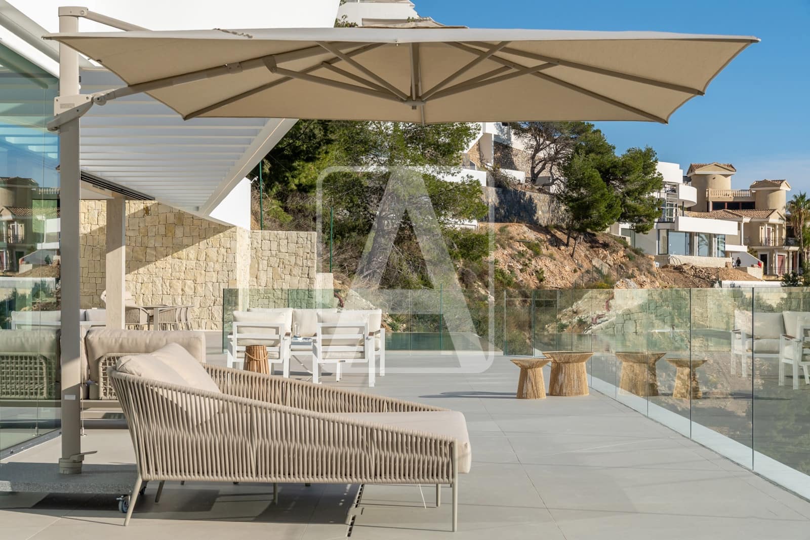 5 bedroom Villa for sale in Altea with pool garage - € 6,490,000 (Ref: 8594492)