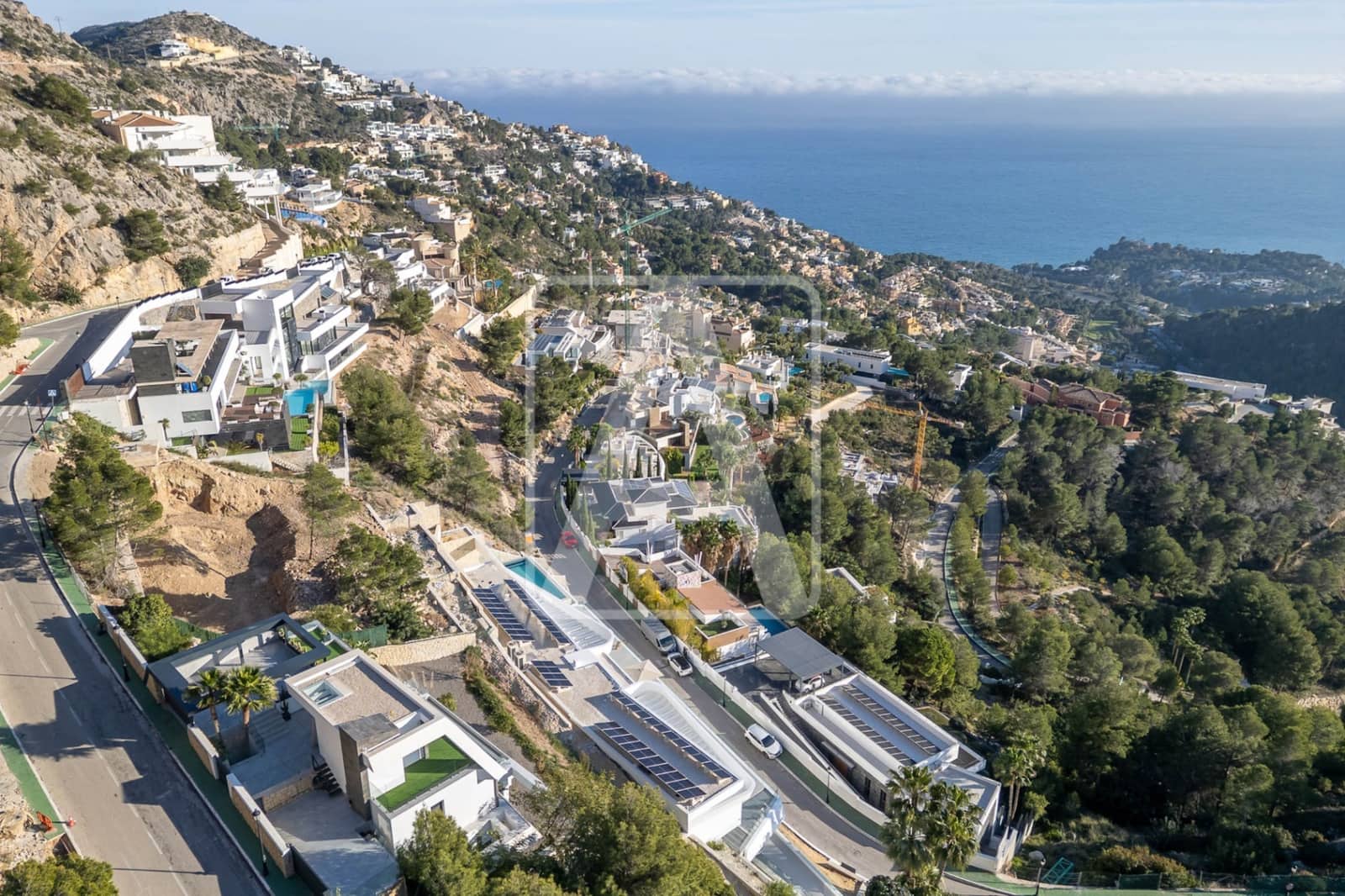 5 bedroom Villa for sale in Altea with pool garage - € 6,490,000 (Ref: 8594492)