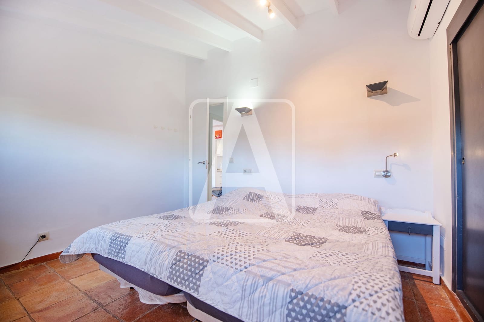 5 makuuhuone Huvila myytävänä paikassa Benissa mukana 
autotalli - 710 000 € (Ref: 8596112)