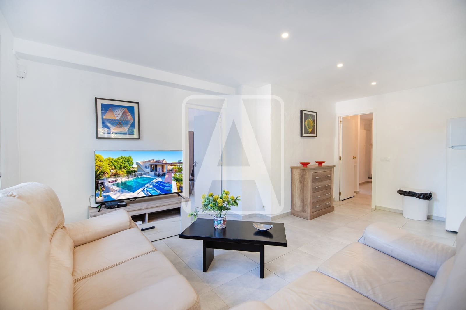 5 makuuhuone Huvila myytävänä paikassa Benissa mukana 
autotalli - 710 000 € (Ref: 8596112)