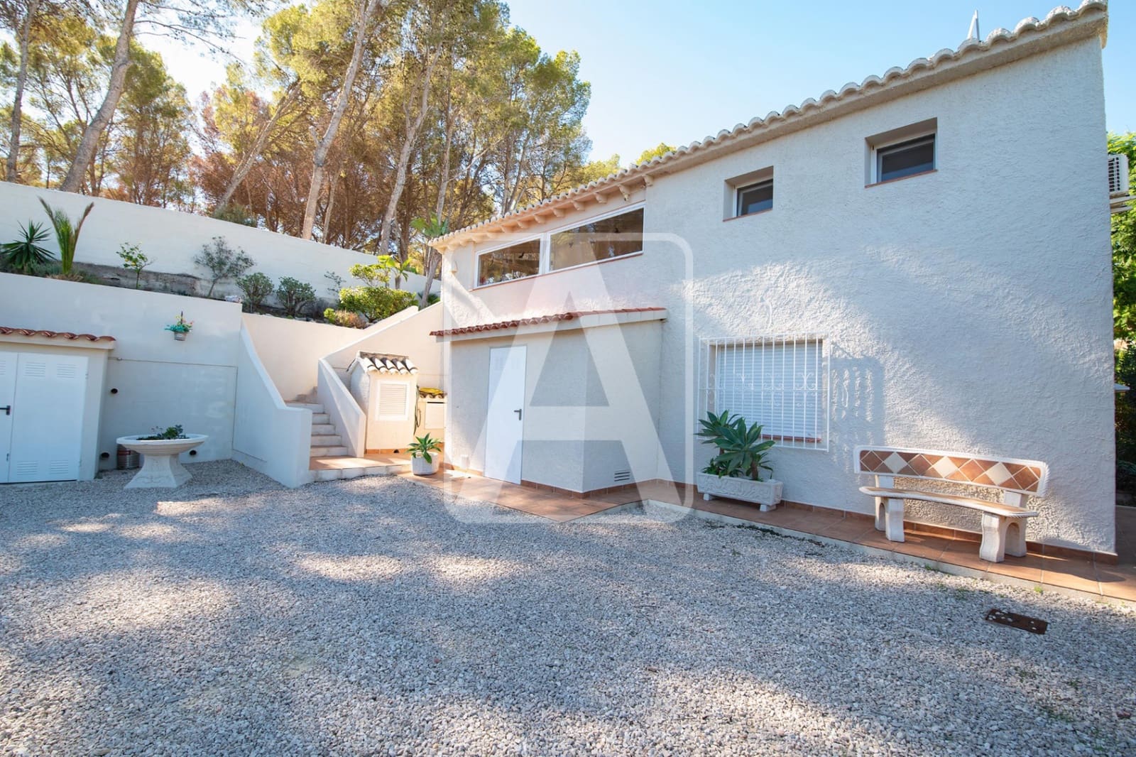 5 makuuhuone Huvila myytävänä paikassa Benissa mukana 
autotalli - 710 000 € (Ref: 8596112)