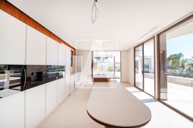 5 Zimmer Villa zu verkaufen in Calpe / Calp mit Pool Garage - 1.550.000 € (Ref: 8604286)