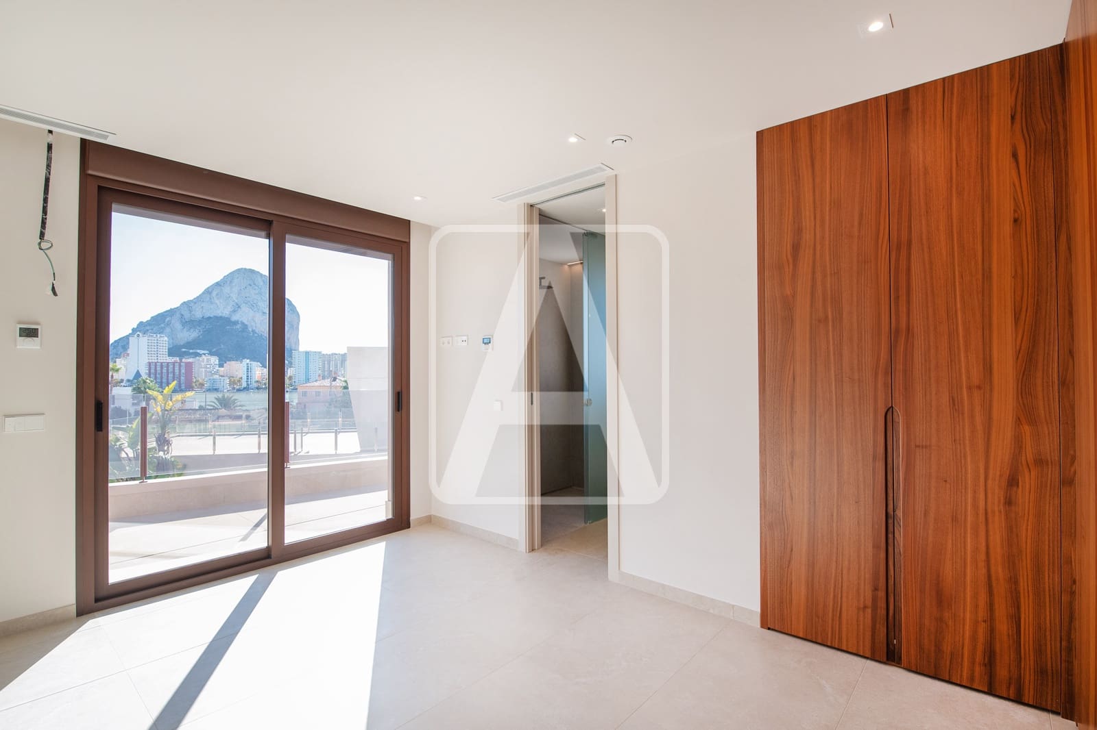 5 Zimmer Villa zu verkaufen in Calpe / Calp mit Pool Garage - 1.550.000 € (Ref: 8604286)