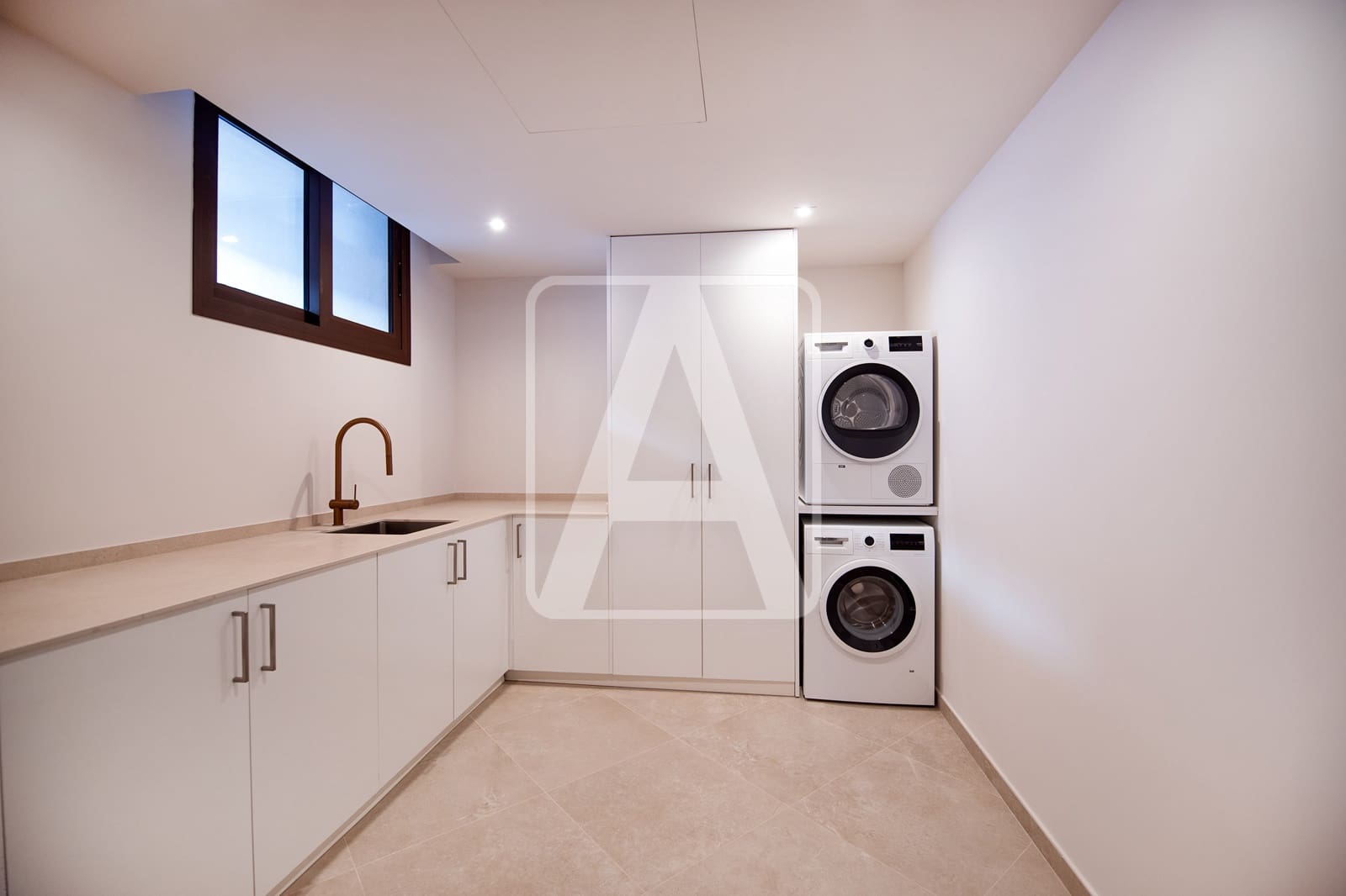 5 Zimmer Villa zu verkaufen in Calpe / Calp mit Pool Garage - 1.550.000 € (Ref: 8604286)