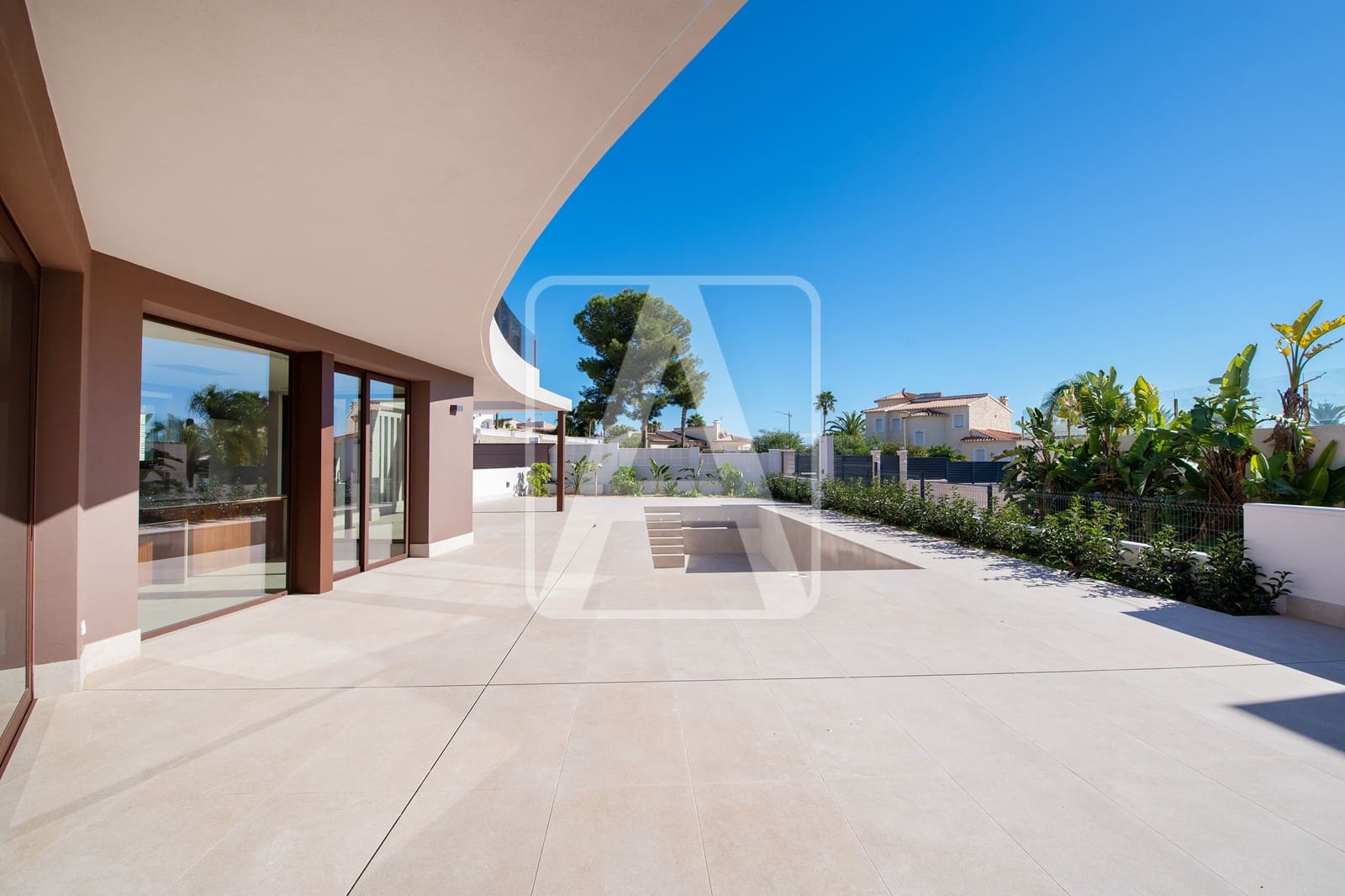 5 Zimmer Villa zu verkaufen in Calpe / Calp mit Pool Garage - 1.550.000 € (Ref: 8604286)