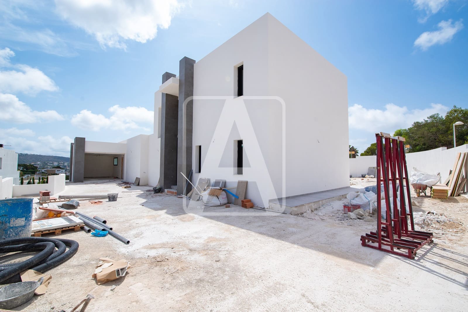 4 bedroom Villa for sale in Moraira with pool garage - € 1,750,000 (Ref: 8619379)