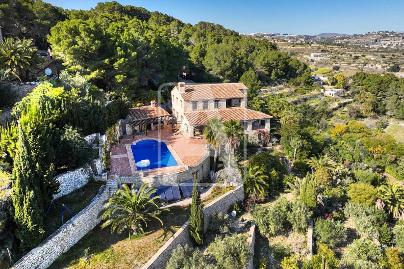 6 soveværelse Finca/Landehus til salg i Benissa med garage - € 4.700.000 (Ref: 8655816)
