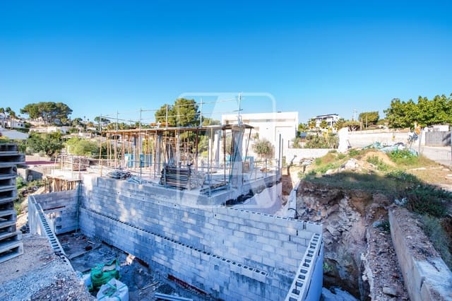 4 soveværelse Villa til salg i Benissa med swimmingpool garage - € 1.550.000 (Ref: 8661518)