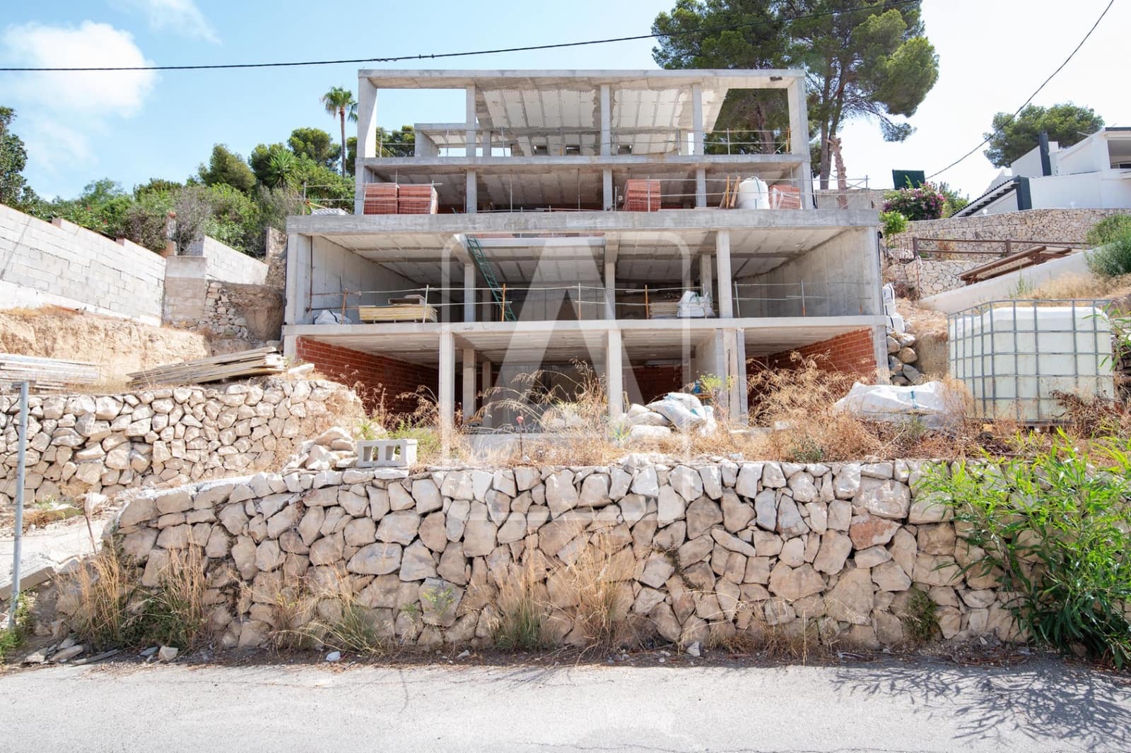 4 bedroom Villa for sale in Benissa with pool garage - € 2,499,000 (Ref: 8685511)