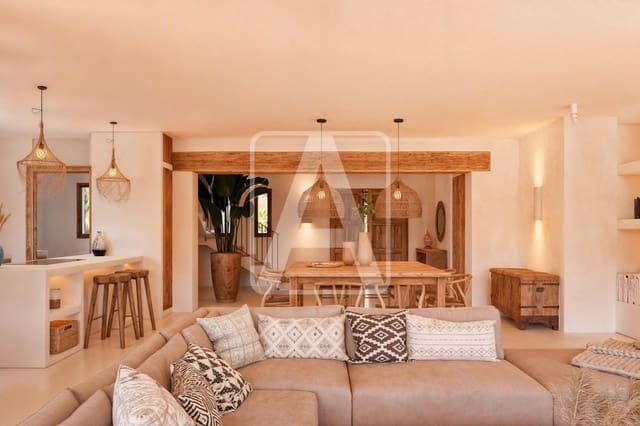 4 bedroom Finca/Country House for sale in Teulada Pueblo, Teulada-Moraira with pool garage - € 1,795,000 (Ref: 8685512)