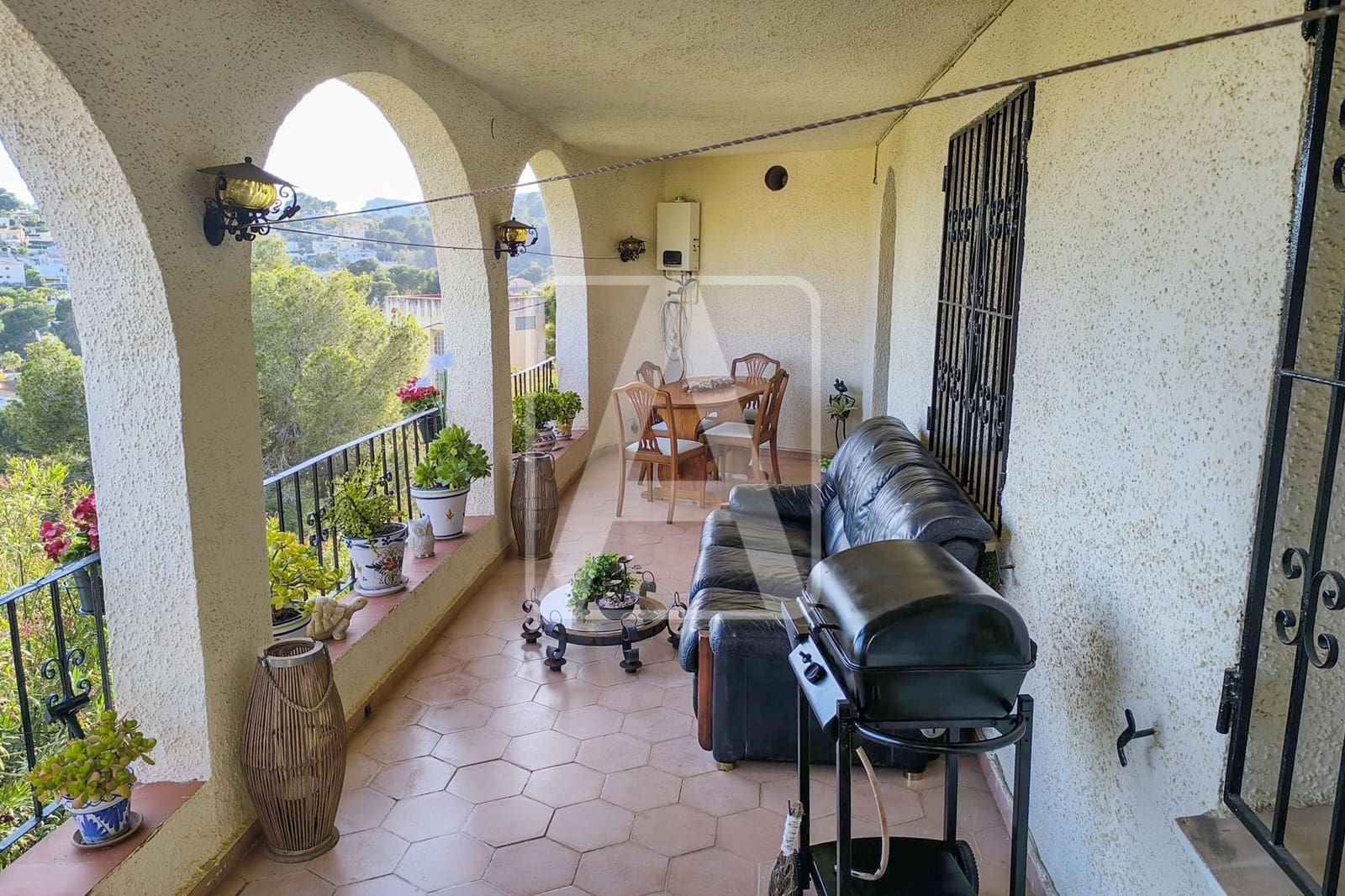 4 Zimmer Villa zu verkaufen in Benissa mit Pool Garage - 695.000 € (Ref: 8690777)