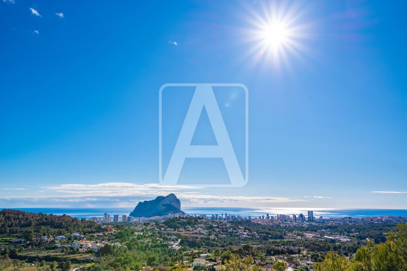 3 chambre Villa/Maison à vendre à Calpe / Calp avec piscine garage - 1 050 000 € (Ref: 8697416)