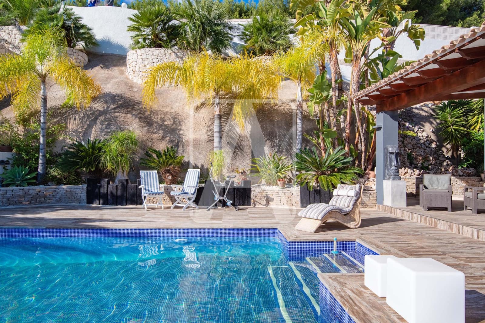 3 chambre Villa/Maison à vendre à Calpe / Calp avec piscine garage - 1 050 000 € (Ref: 8697416)