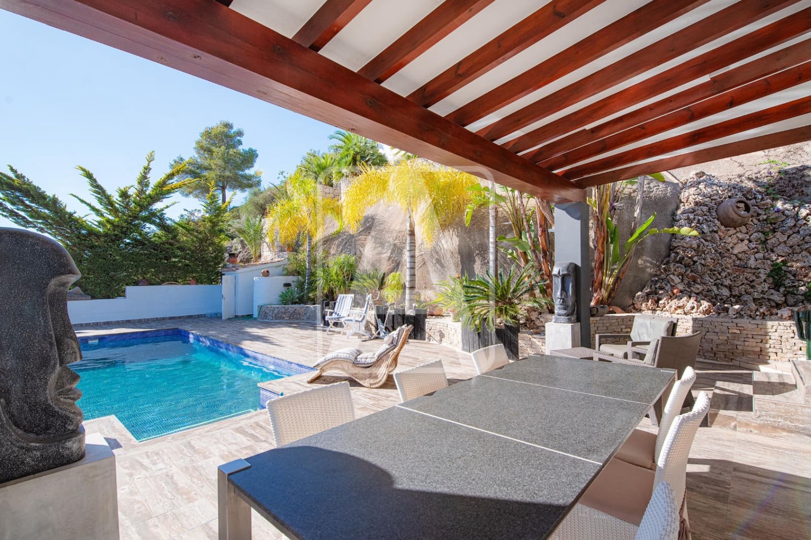 3 chambre Villa/Maison à vendre à Calpe / Calp avec piscine garage - 1 050 000 € (Ref: 8697416)