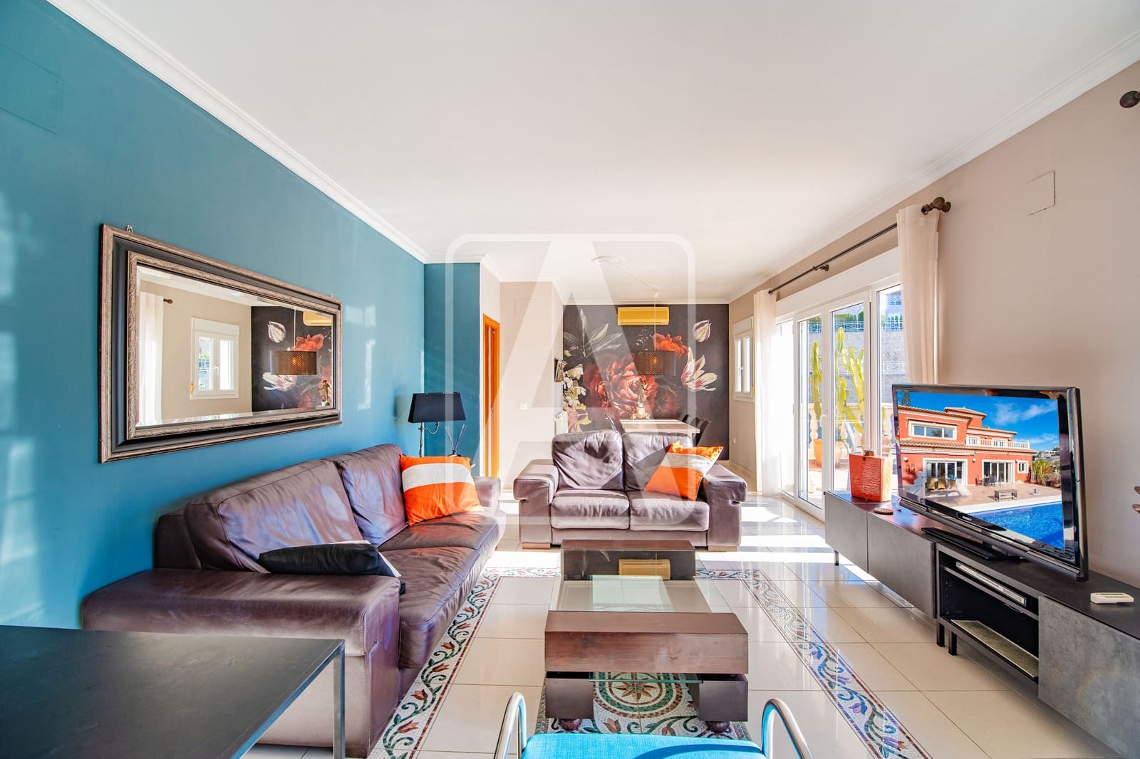 5 bedroom Villa for sale in Calpe / Calp with pool garage - € 820,000 (Ref: 8772629)