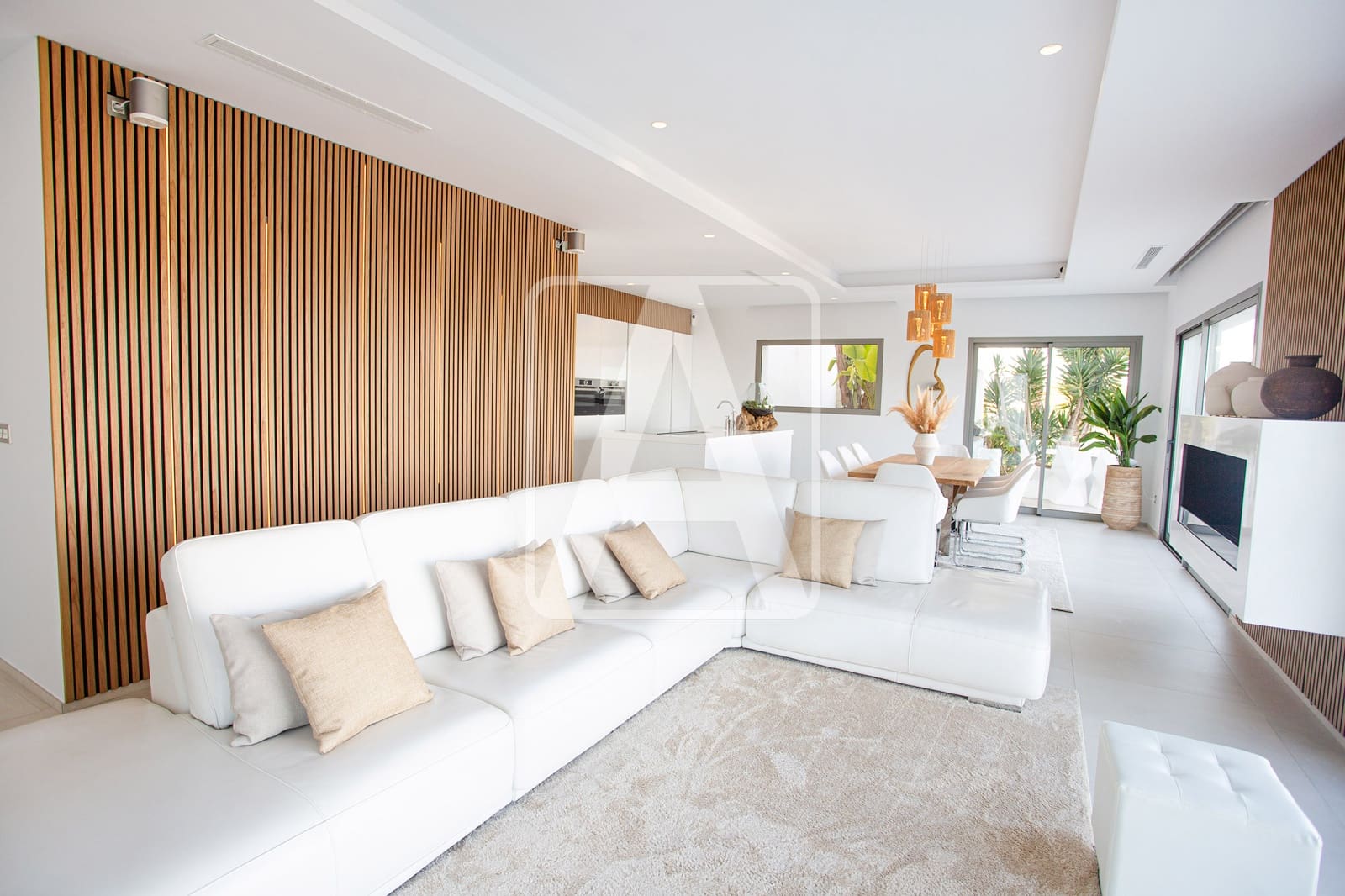 4 sypialnia Willa na sprzedaż w Javea / Xabia z basenem garażem - 1 875 000 € (Ref: 8796834)