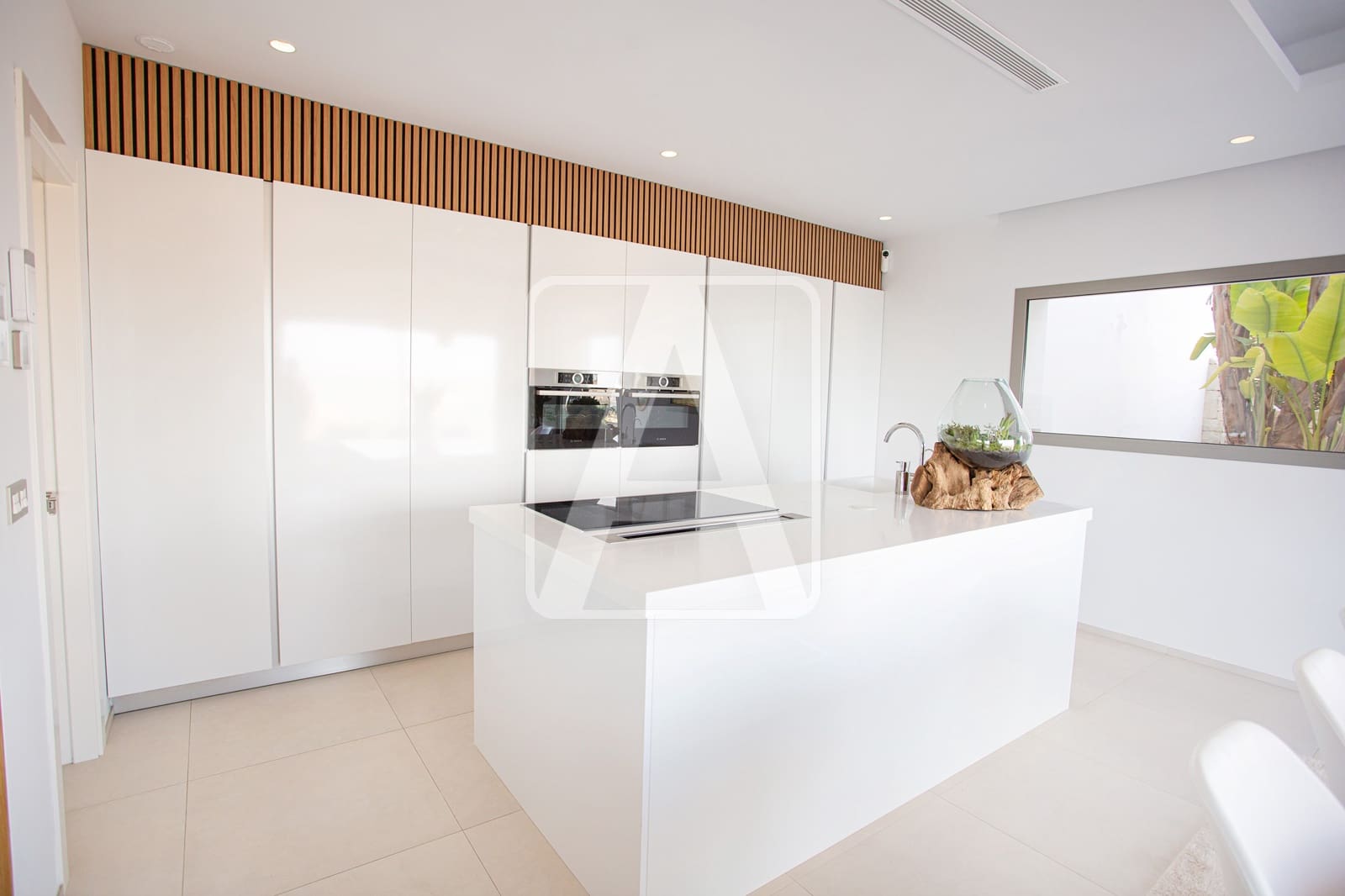 4 sypialnia Willa na sprzedaż w Javea / Xabia z basenem garażem - 1 875 000 € (Ref: 8796834)