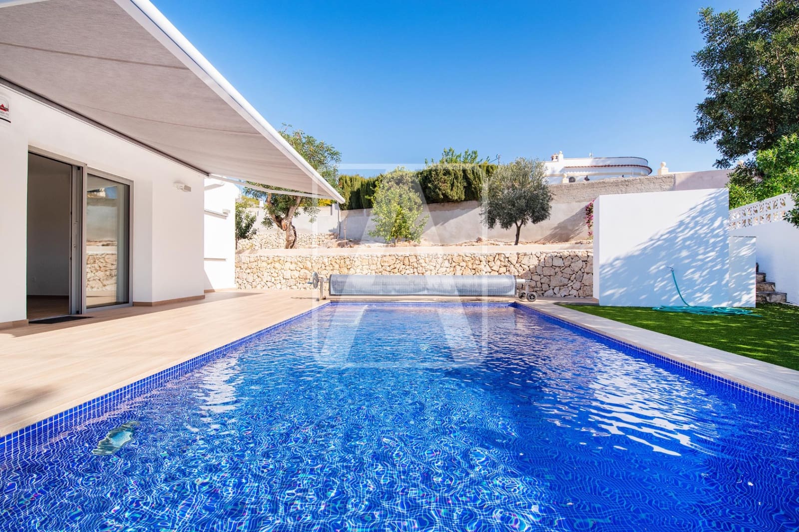 3 soveværelse Villa til salg i Benissa med garage - € 799.000 (Ref: 8803258)