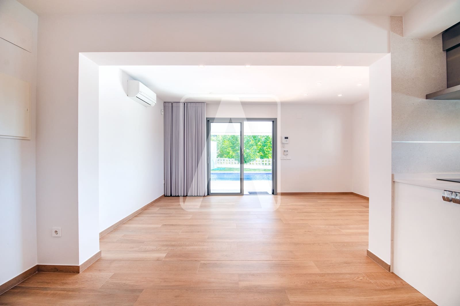 3 soveværelse Villa til salg i Benissa med garage - € 799.000 (Ref: 8803258)