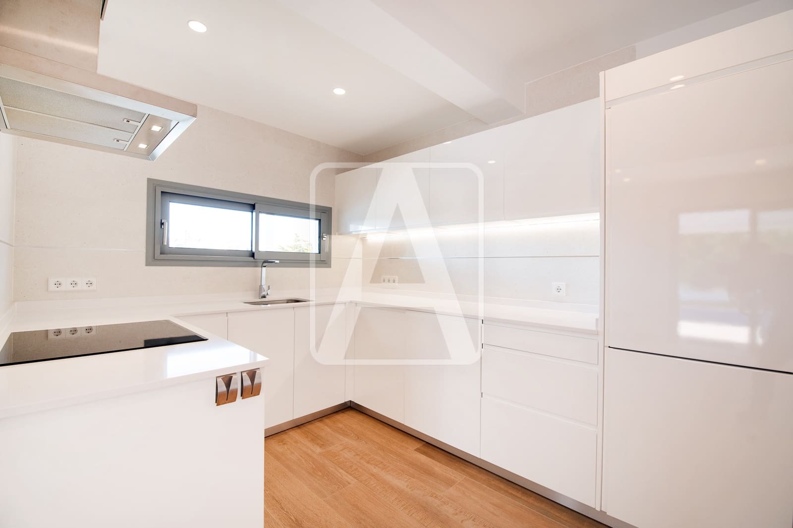 3 soveværelse Villa til salg i Benissa med garage - € 799.000 (Ref: 8803258)