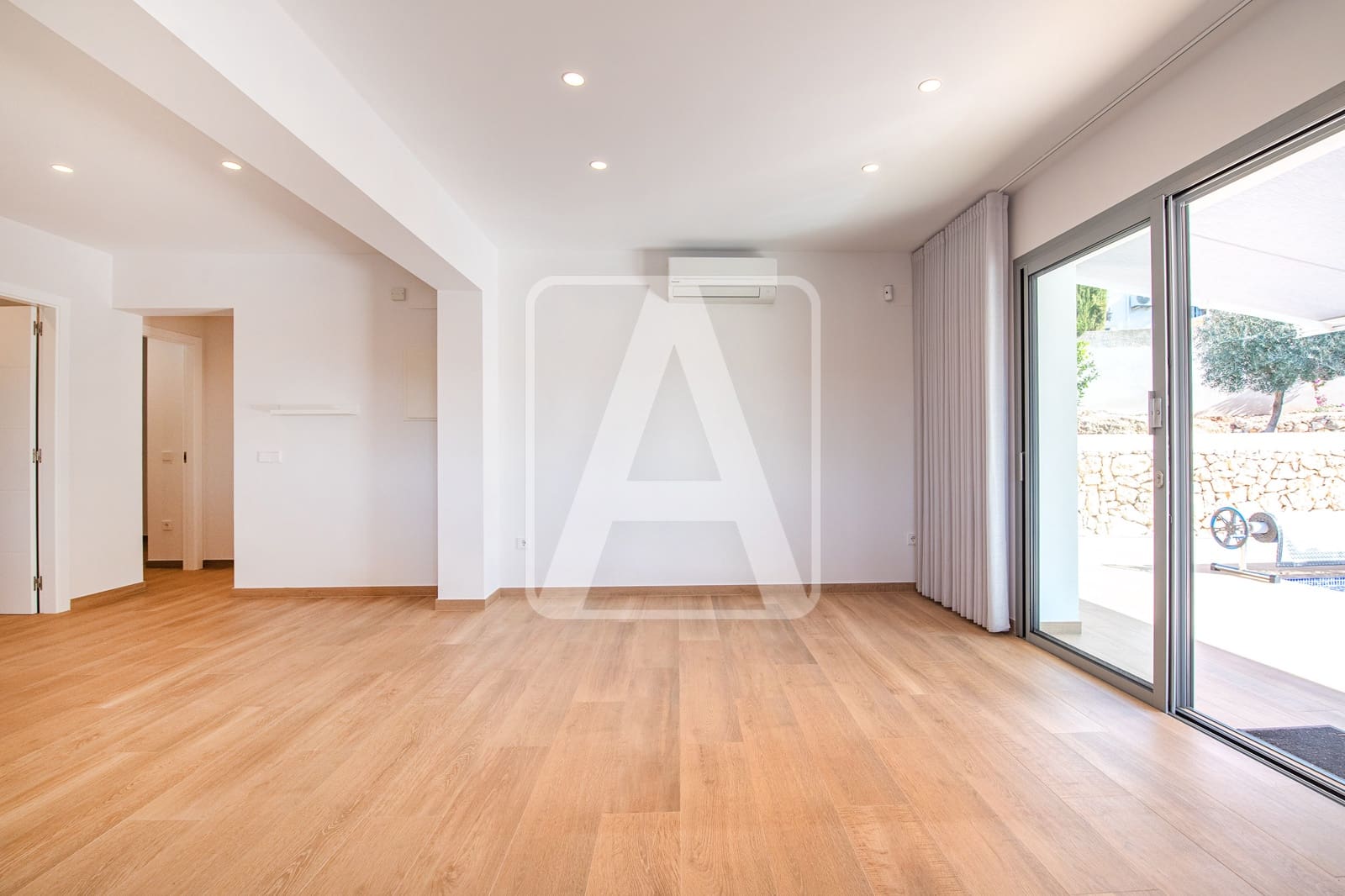 3 soveværelse Villa til salg i Benissa med garage - € 799.000 (Ref: 8803258)