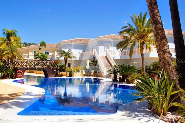 1 Zimmer Apartment zu verkaufen in Benissa mit Pool - 330.000 € (Ref: 8824296)