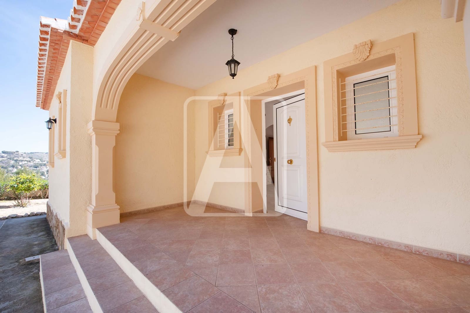 4 slaapkamer Villa te koop in Calpe / Calp met zwembad garage - € 670.000 (Ref: 8914566)