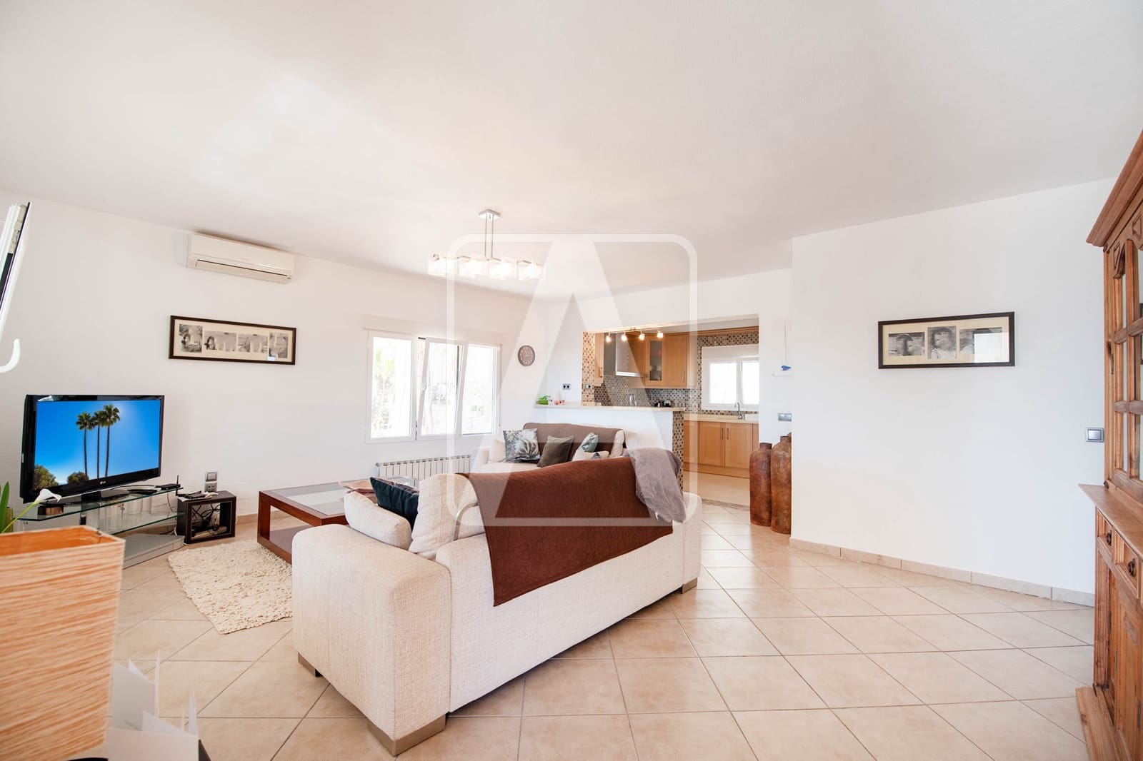 5 soveværelse Villa til salg i Benissa med swimmingpool garage - € 925.000 (Ref: 8920769)