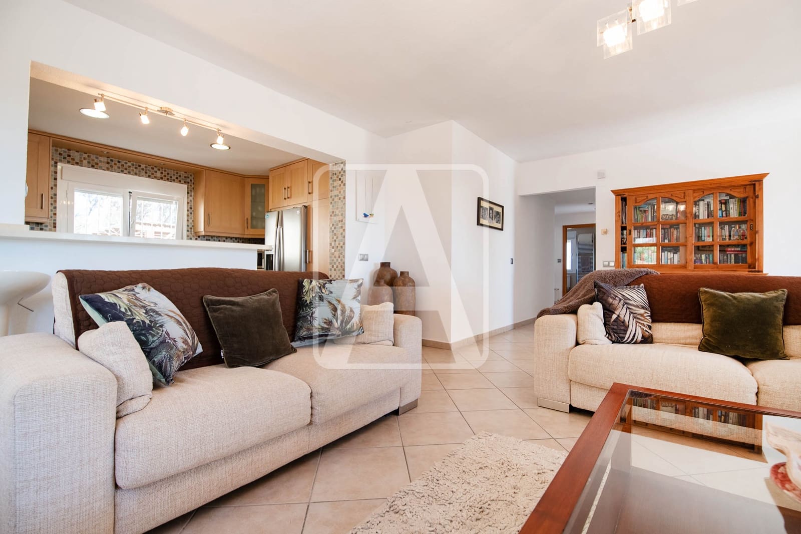 5 soveværelse Villa til salg i Benissa med swimmingpool garage - € 925.000 (Ref: 8920769)