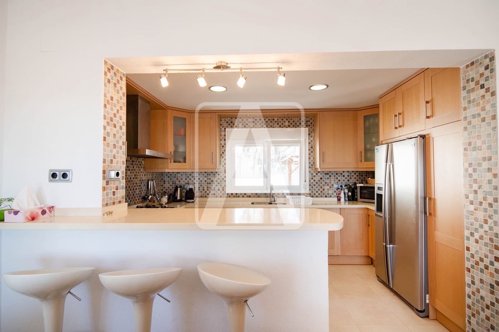 5 soveværelse Villa til salg i Benissa med swimmingpool garage - € 925.000 (Ref: 8920769)