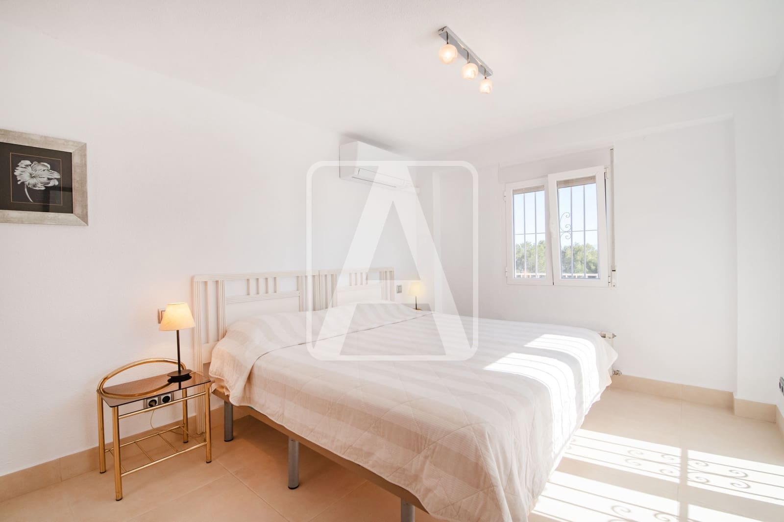 5 soveværelse Villa til salg i Benissa med swimmingpool garage - € 925.000 (Ref: 8920769)