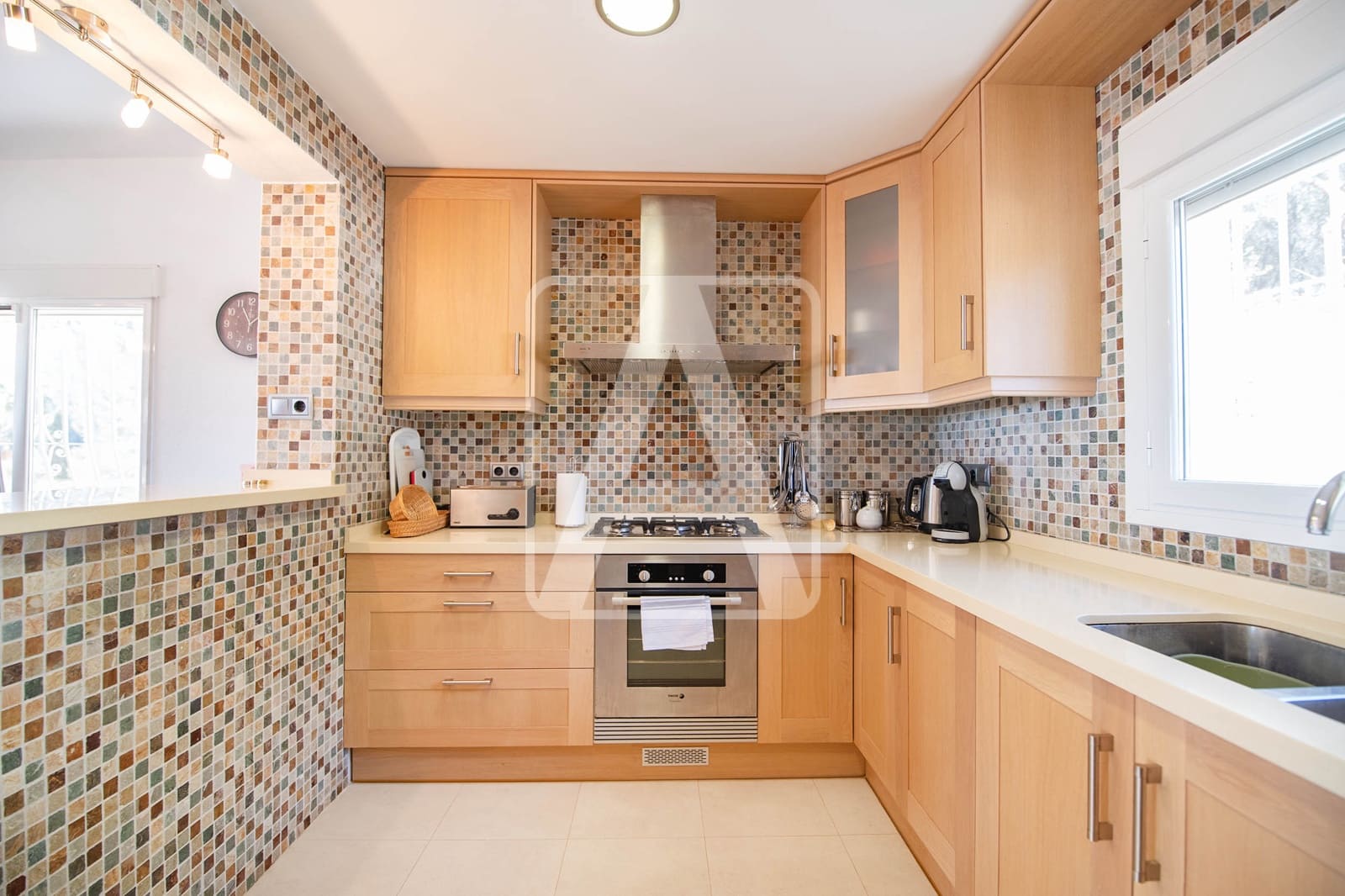 5 soveværelse Villa til salg i Benissa med swimmingpool garage - € 925.000 (Ref: 8920769)