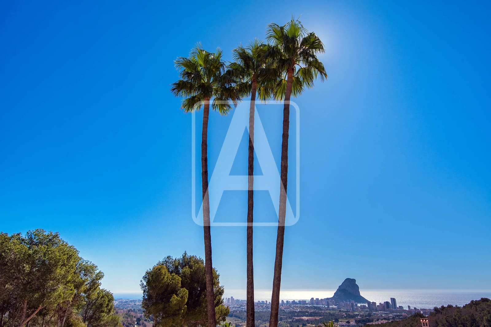 5 soveværelse Villa til salg i Benissa med swimmingpool garage - € 925.000 (Ref: 8920769)