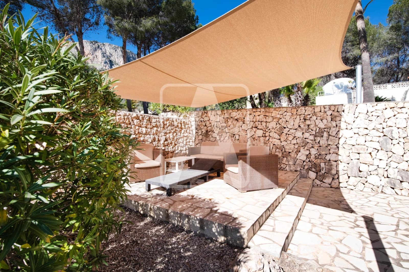 5 soveværelse Villa til salg i Benissa med swimmingpool garage - € 925.000 (Ref: 8920769)