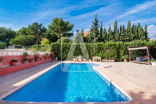 3 chambre Villa/Maison à vendre à Calpe / Calp avec piscine garage - 540 000 € (Ref: 8920770)