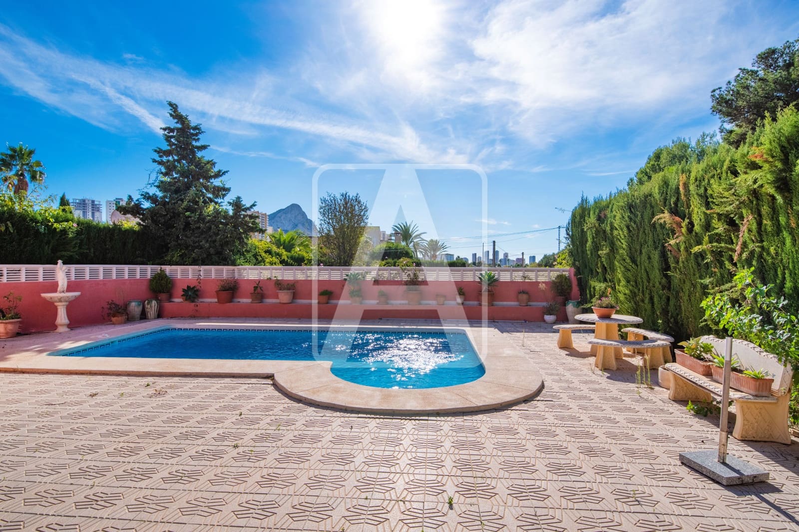 3 chambre Villa/Maison à vendre à Calpe / Calp avec piscine garage - 540 000 € (Ref: 8920770)