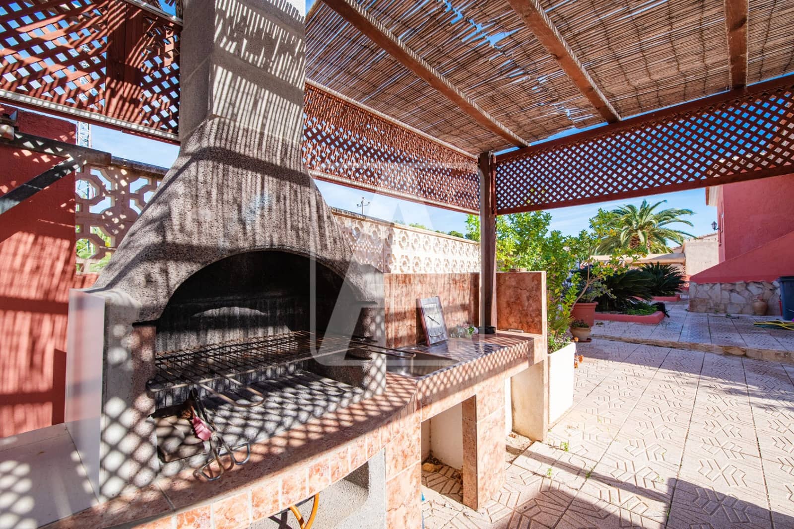 3 chambre Villa/Maison à vendre à Calpe / Calp avec piscine garage - 540 000 € (Ref: 8920770)