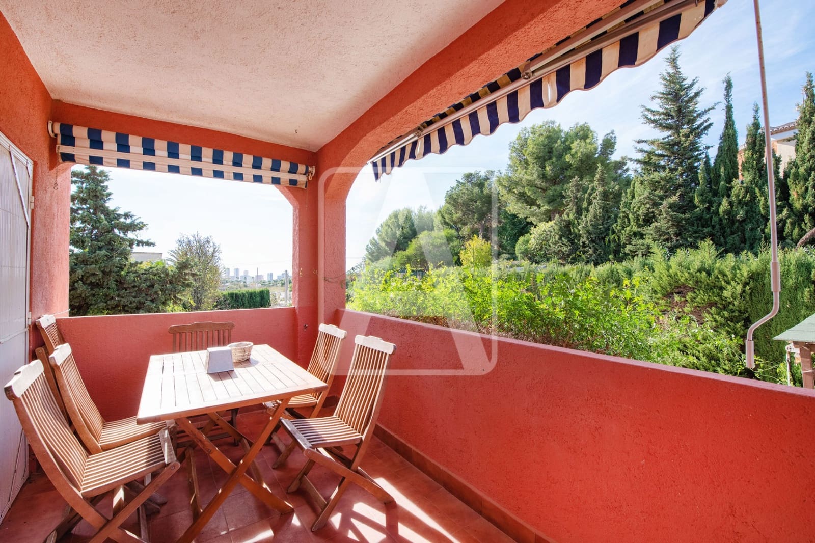 3 chambre Villa/Maison à vendre à Calpe / Calp avec piscine garage - 540 000 € (Ref: 8920770)