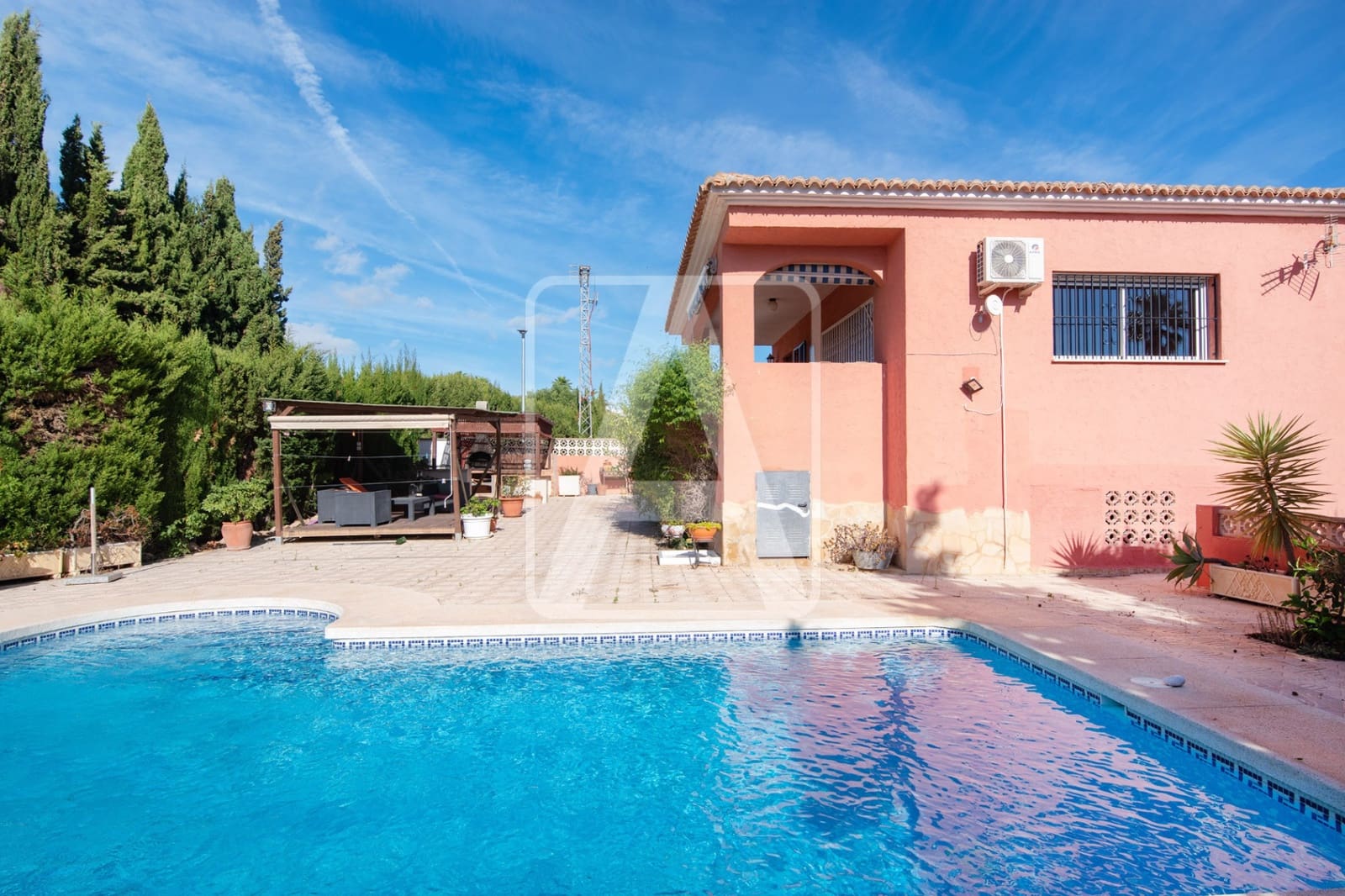 3 chambre Villa/Maison à vendre à Calpe / Calp avec piscine garage - 540 000 € (Ref: 8920770)