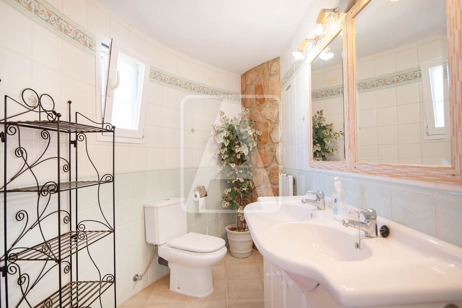 4 soverom Villa til salgs i Moraira med svømmebasseng garasje - € 1 250 000 (Ref: 8927686)