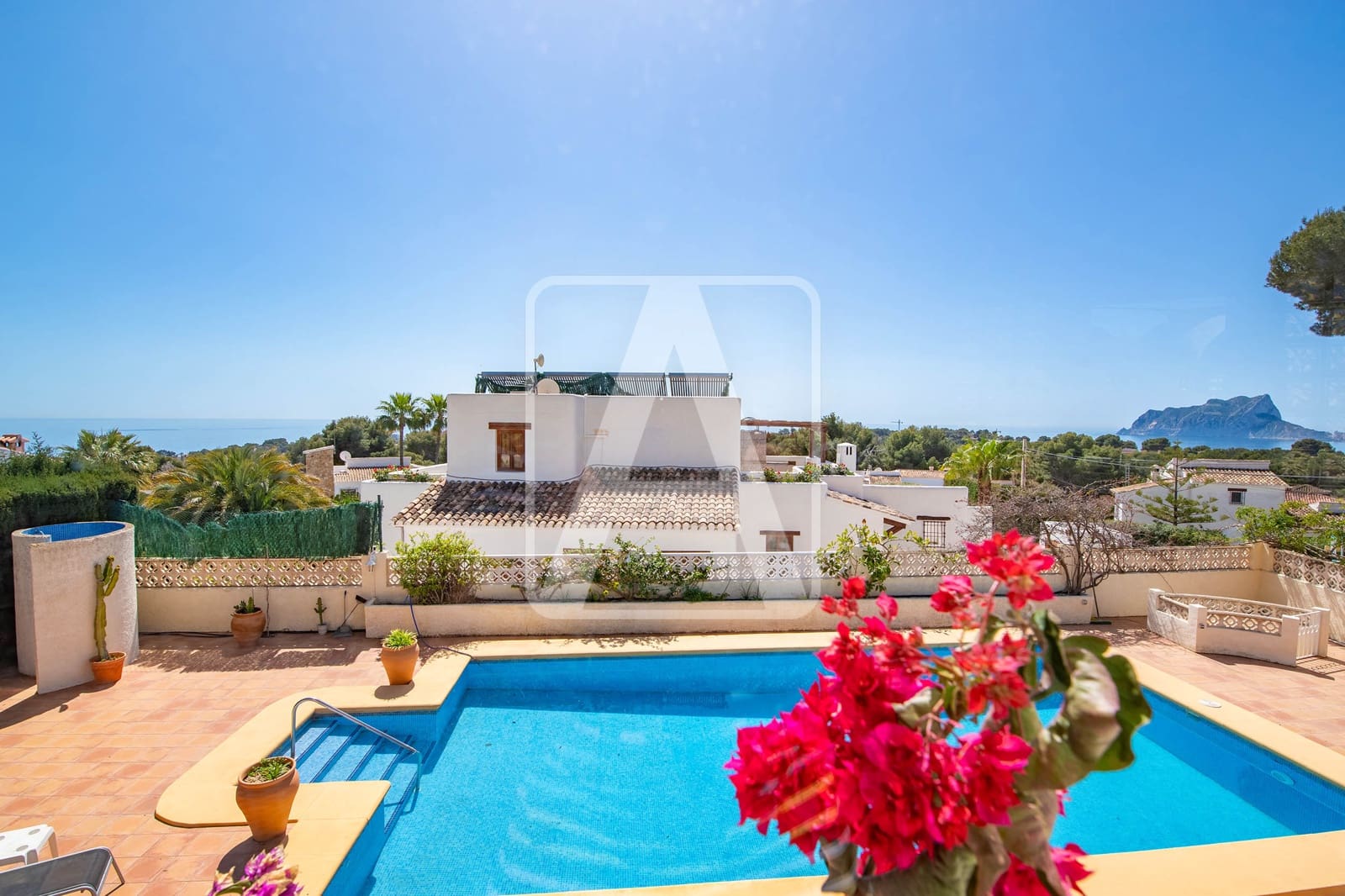 4 soverom Villa til salgs i Moraira med svømmebasseng garasje - € 1 250 000 (Ref: 8927686)