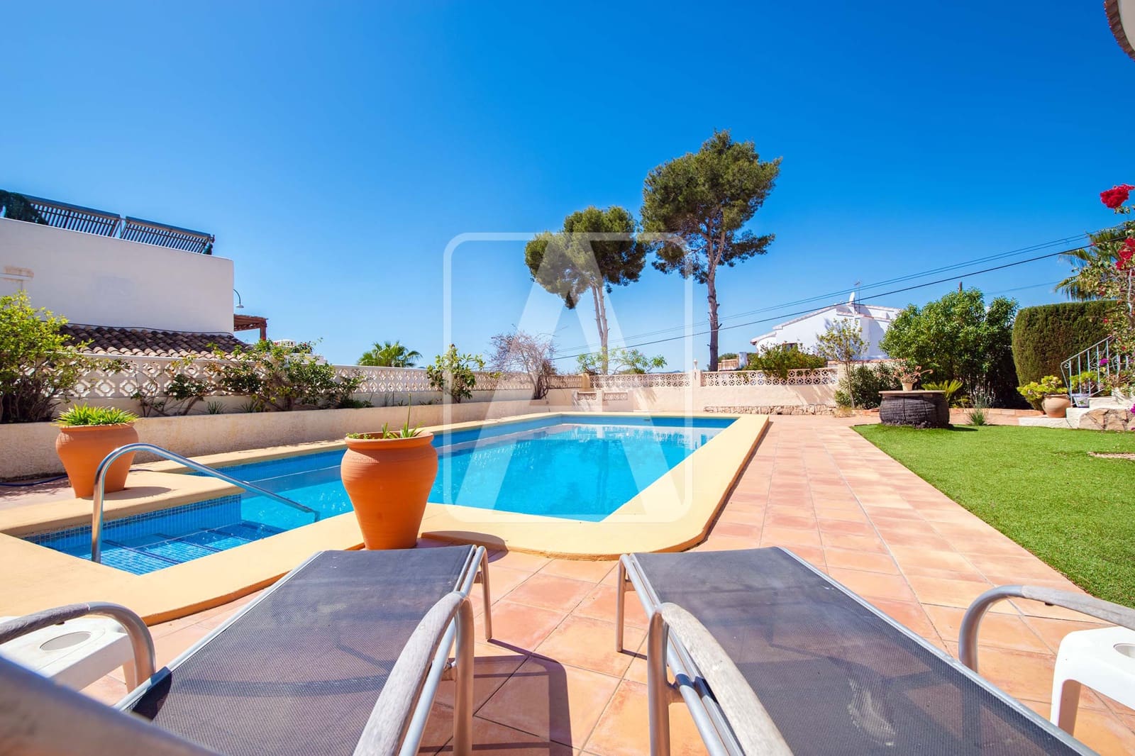 4 soverom Villa til salgs i Moraira med svømmebasseng garasje - € 1 250 000 (Ref: 8927686)