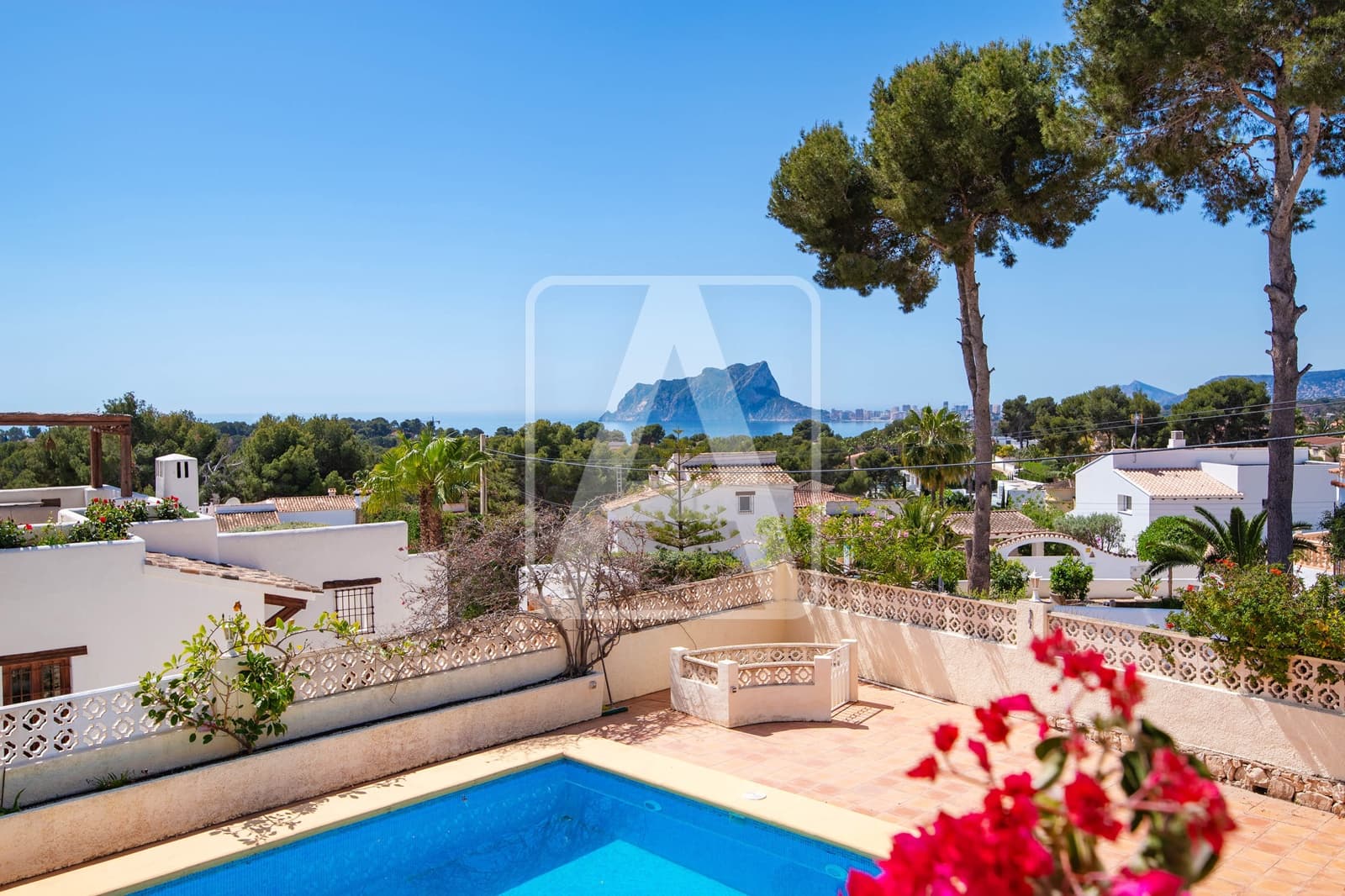 4 soverom Villa til salgs i Moraira med svømmebasseng garasje - € 1 250 000 (Ref: 8927686)